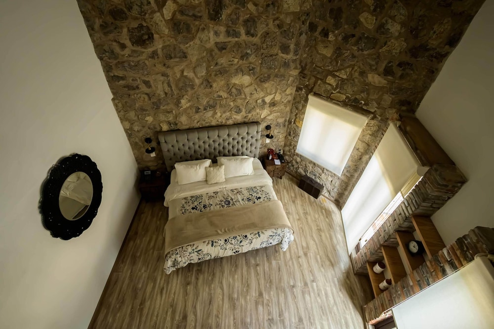 villa toscana valquirico lofts and suites hotel boutique