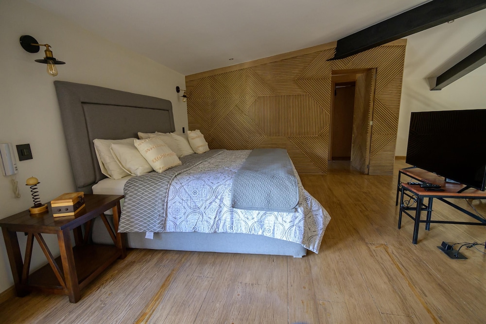 villa toscana valquirico lofts and suites hotel boutique