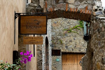 villa toscana valquirico lofts and suites hotel boutique