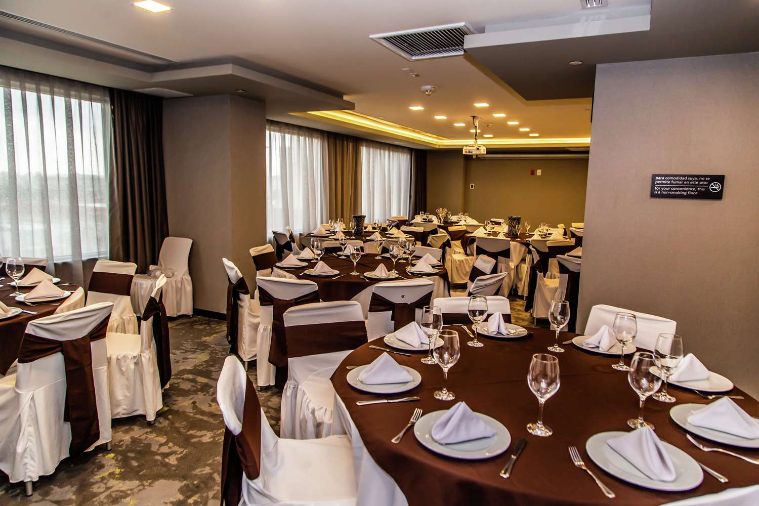 hampton inn and suites by hilton puebla