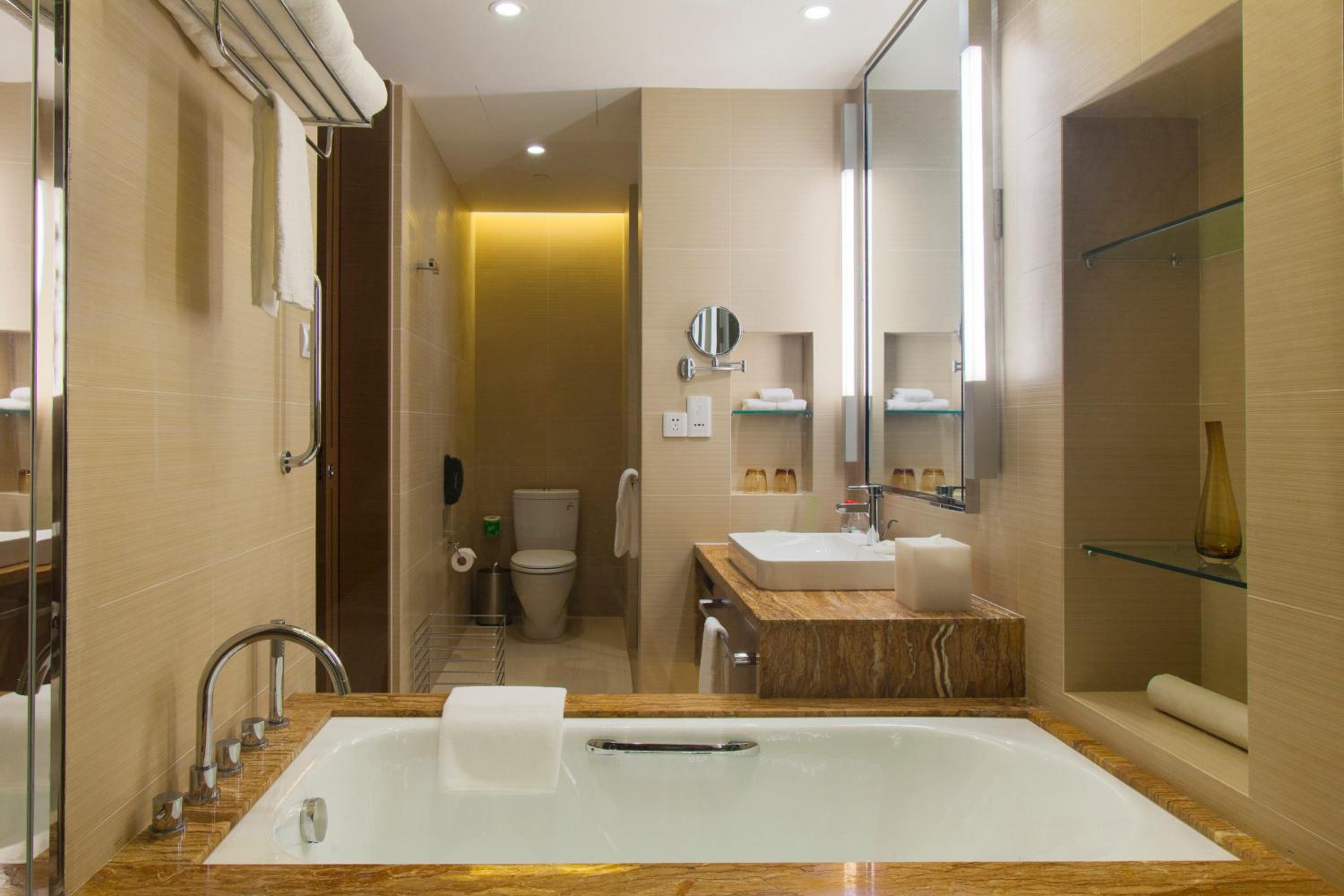 holiday inn nanyang by ihg