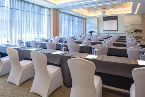 holiday inn nanyang by ihg