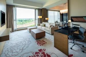 holiday inn nanyang by ihg