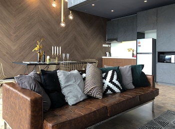 expressionz professional suites by luxurious lifestyle living