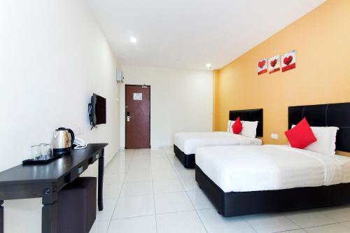 central hotel