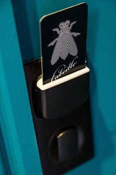 labeille boutique apartments