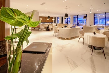 hotel riva
