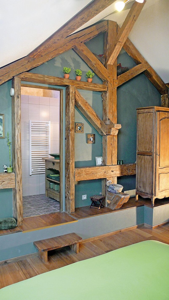 lourserie bed and breakfast