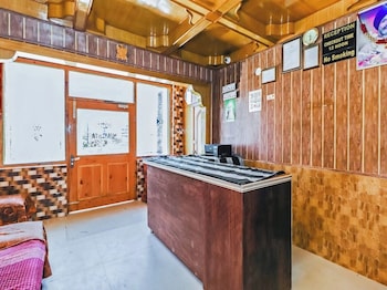 Hotel Himalaya,,2 star