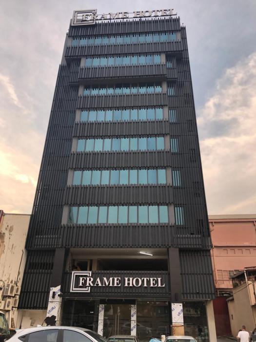 frame hotel