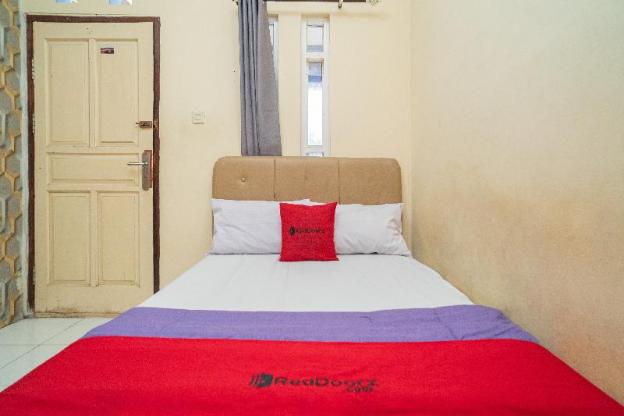 reddoorz near alun alun batu