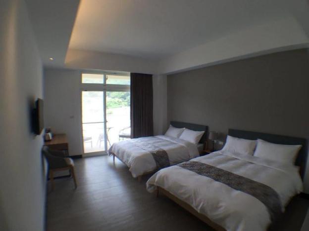 xiang ju bandb