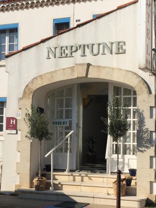 hotel le neptune en camargue