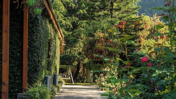 Smile Resort,,3 star