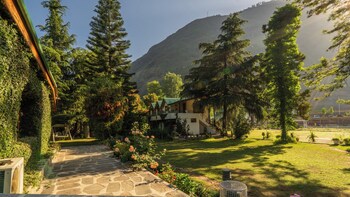 Smile Resort,,3 star