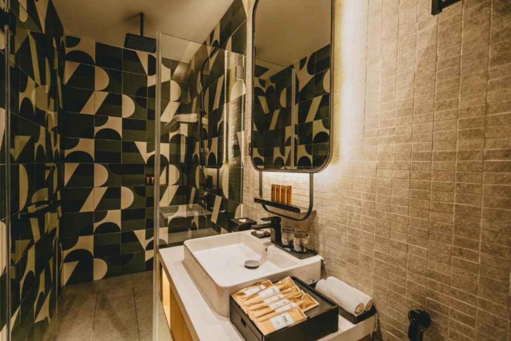 macalister hotel by phc