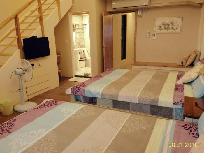 sunny forest homestay