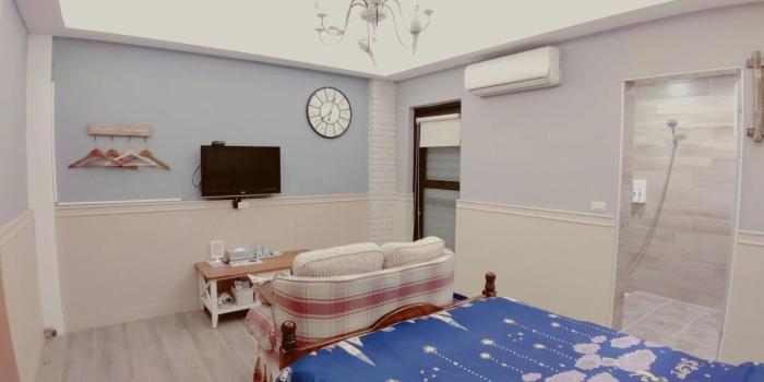 sunny forest homestay