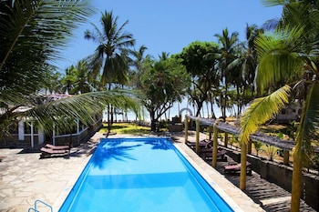The Coconut Beach Boutique Lodge & Spa,Near Tiwi Beach,3.5 star