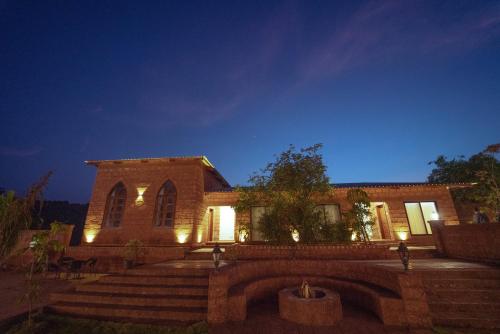 la serene resort and spa