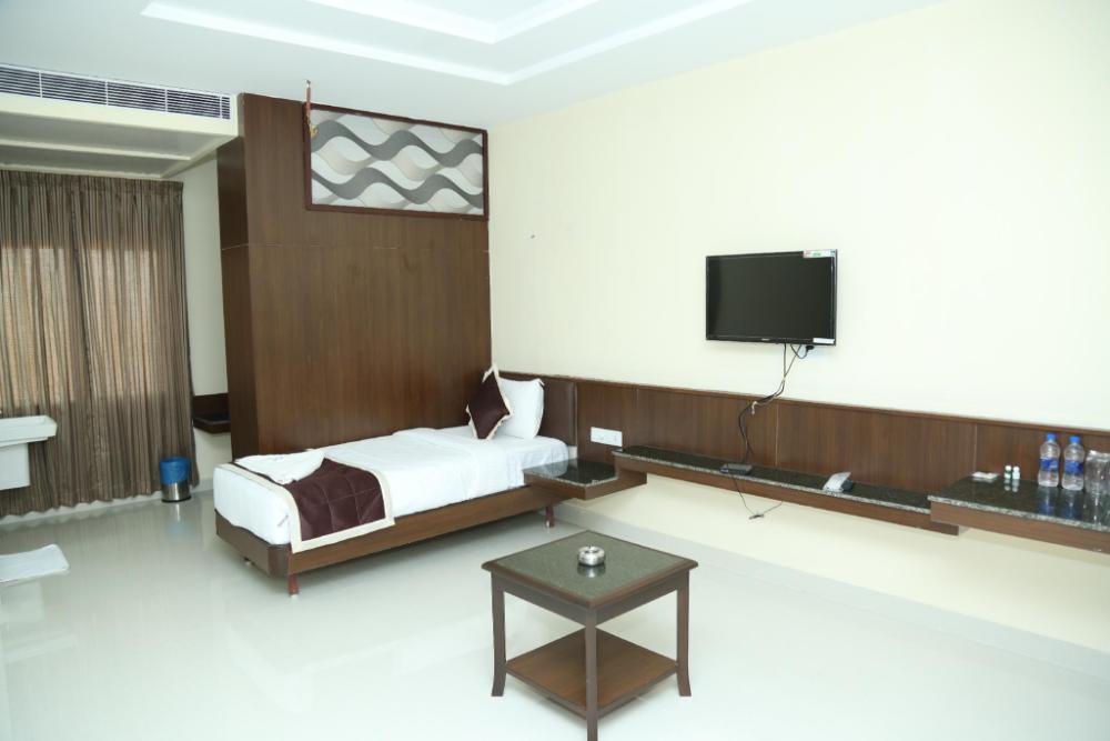 hotel venkaateswara