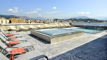 ibis styles ajaccio napoleon