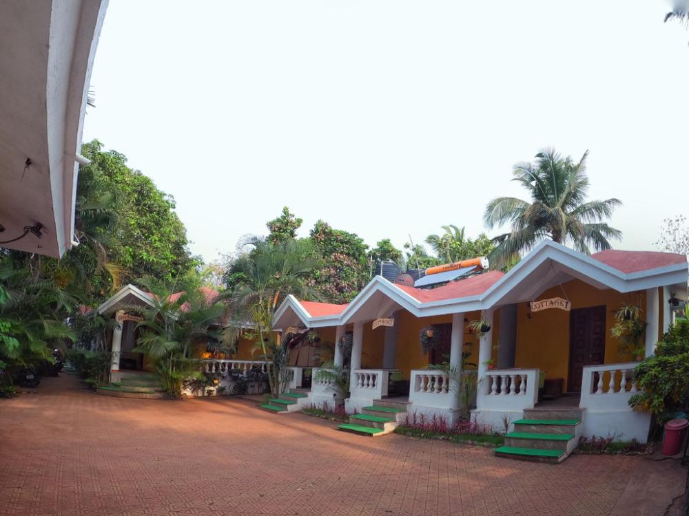 red soil cozy cottage