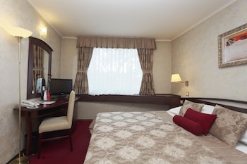 hotel capitol