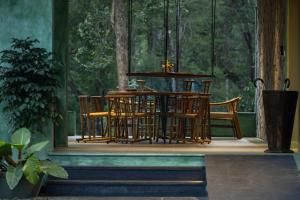 coorg wild walk cgh earth saha