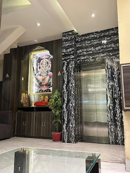 Hotel Blue Diamond,Dandupur,3 star