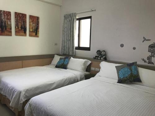 lucky bear guesthouse