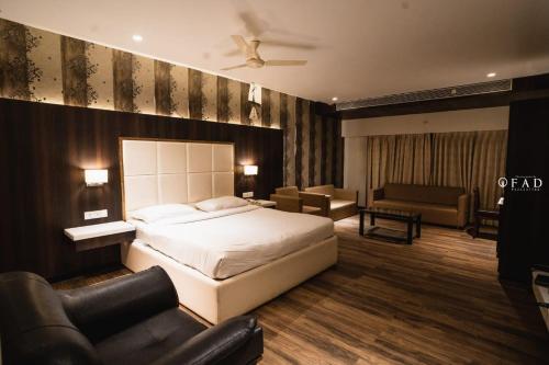 four season recreation hotel and spa