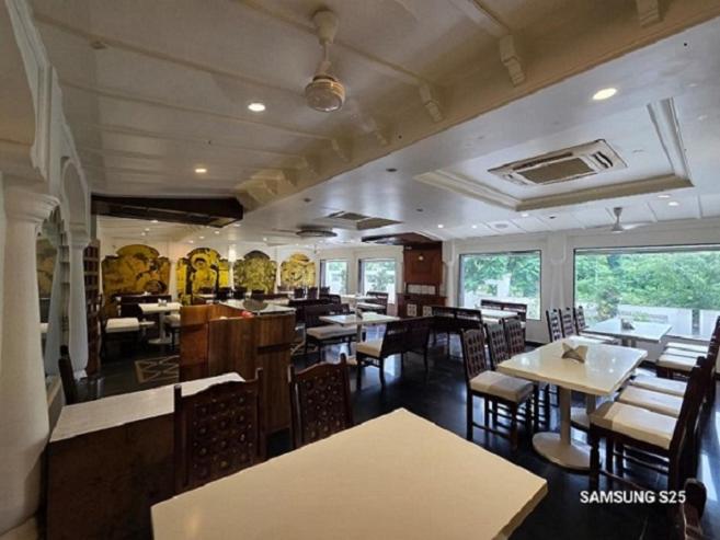 four season recreation hotel and spa