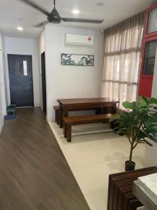 dgreen hotel kuching