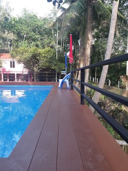 Makwan Resort Rayong,In Baan Khai,2 star