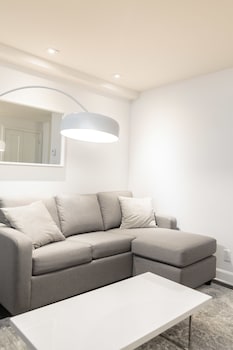 parc avenue residence mile end