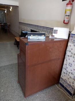 Nazel El Yassamine,In Algiers,2.5 star