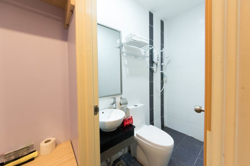 super oyo 156 yp boutique hotel
