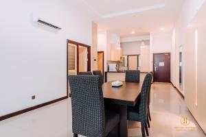 imperial suite kuching