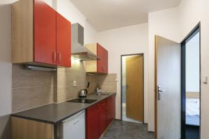 pytloun wellness travel hotel