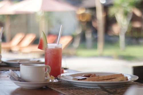 dmuncuk huts lembongan