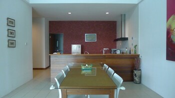 wesberly apartments