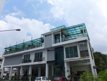 wesberly apartments
