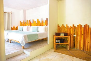 nomads hotel hostel and beach club