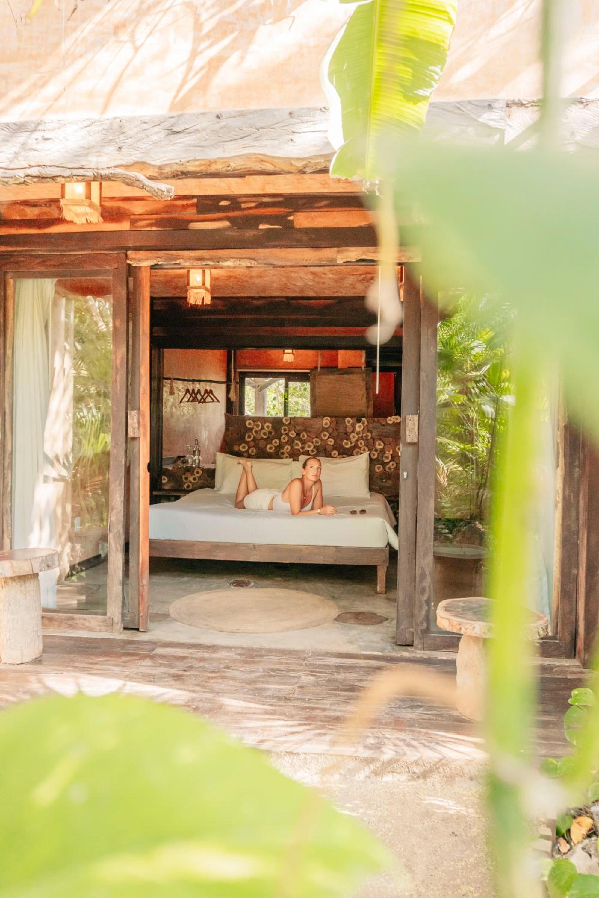 nomads hotel hostel and beach club