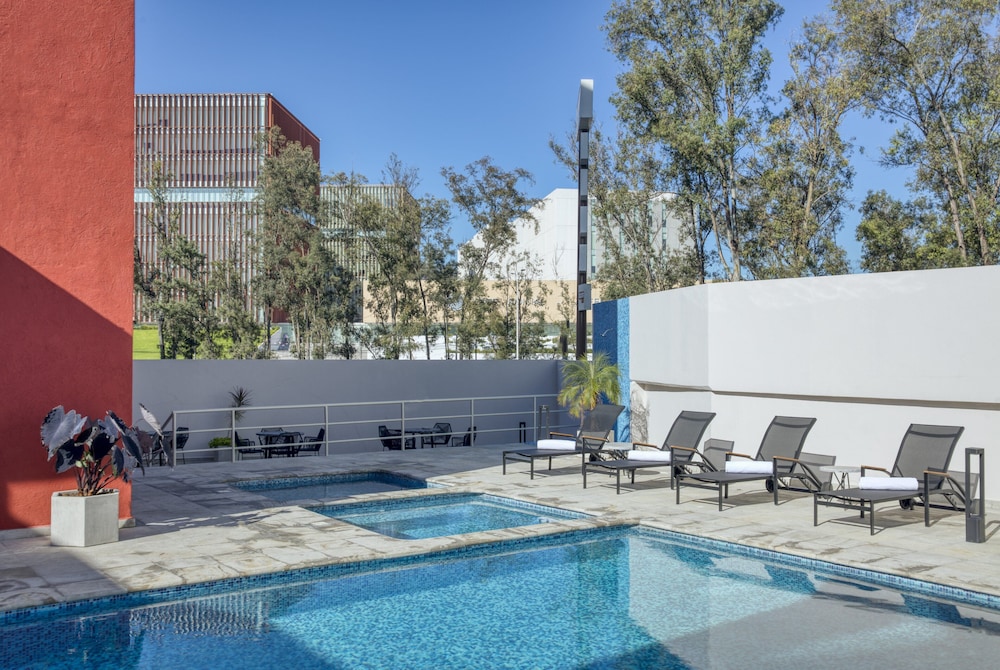 fiesta inn guadalajara poniente