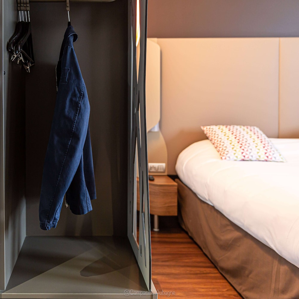 campanile marseille est aubagne