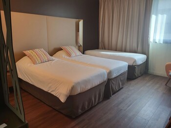 campanile marseille est aubagne