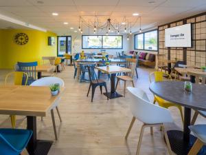 campanile marseille est aubagne