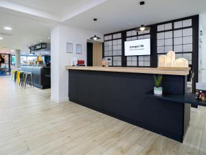 campanile marseille est aubagne